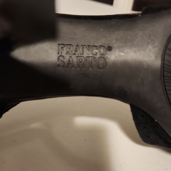 Franco Sarto Black High-Heeled Open-Toe Shoes - Picture 2 of 4